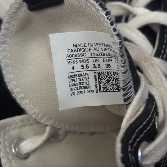 Converse Run Star Legacy Cx Future Comfort Black and White High-Top Sneakers - Picture 10 of 10